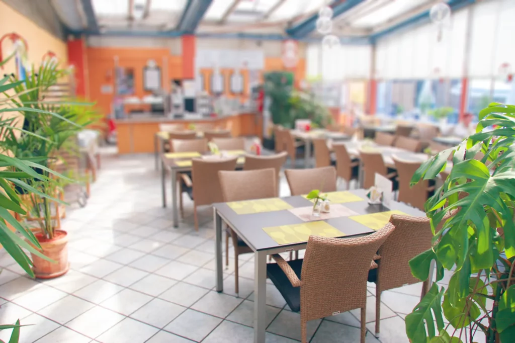 tropica restaurant erstes aachener gartencenter innen